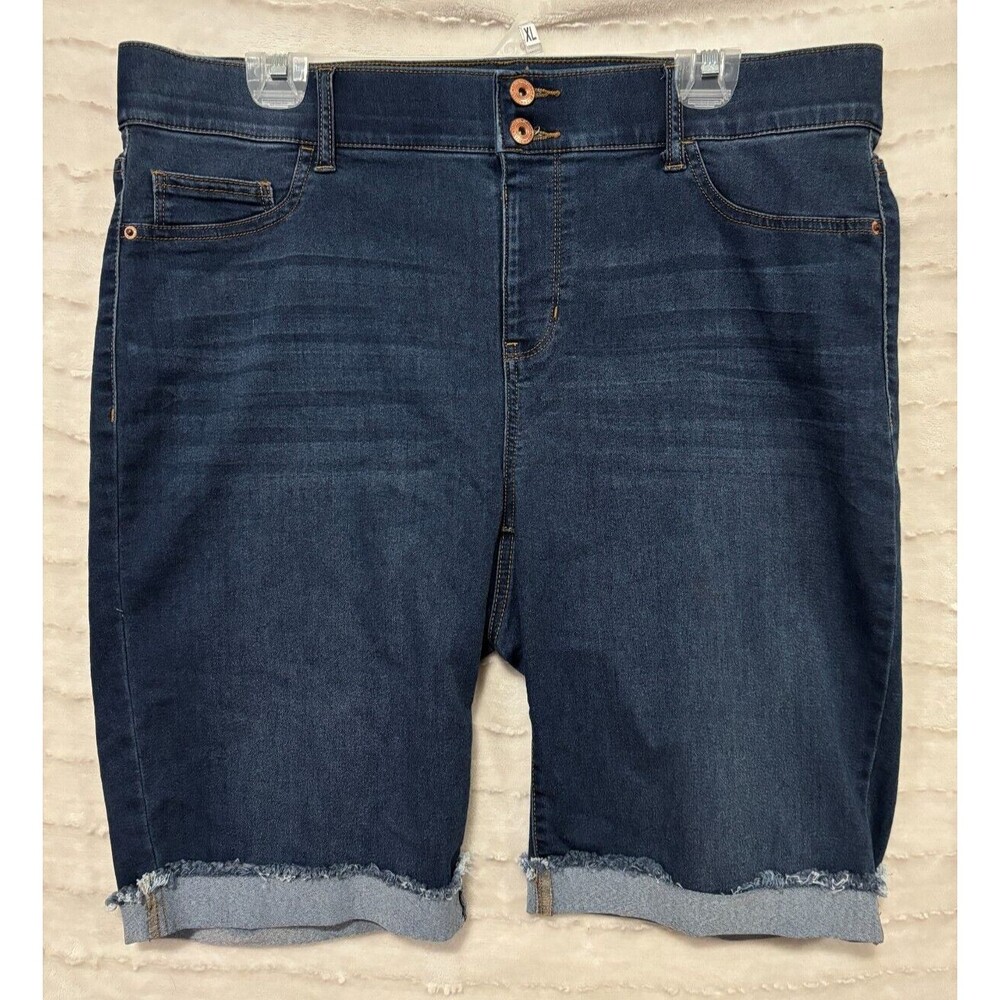 Stitch Star 2 Button Pull-On Stretch Denim Shorts Women’s Clothing, 16W, Blue